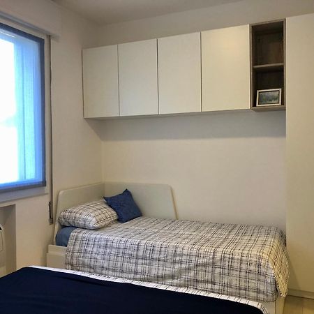 Condominio Torino - Petit 22 Caorle Esterno foto